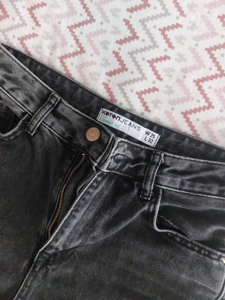 Gri Straight Fit Kadın Pantolob - Görsel 3