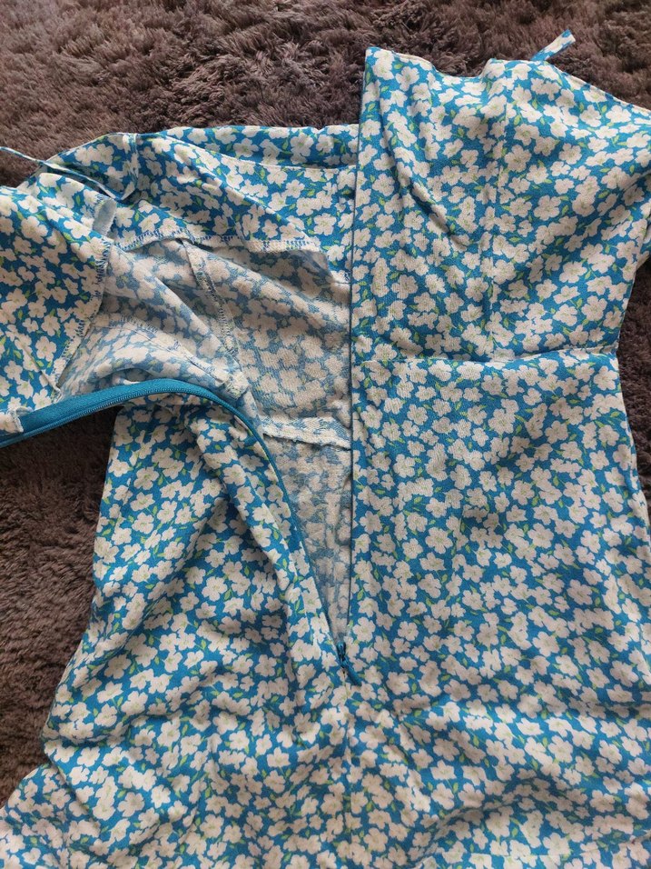 Mavi Çiçekli Askılı Elbise - Görsel 2