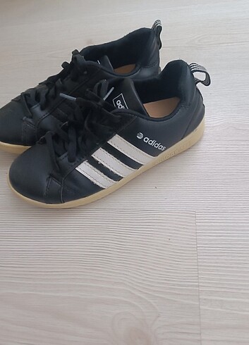 Spor ayakkabi