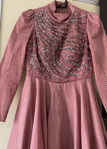 Pembe Uzun Kollu Nakışlı Abiye Elbise - Görsel 2