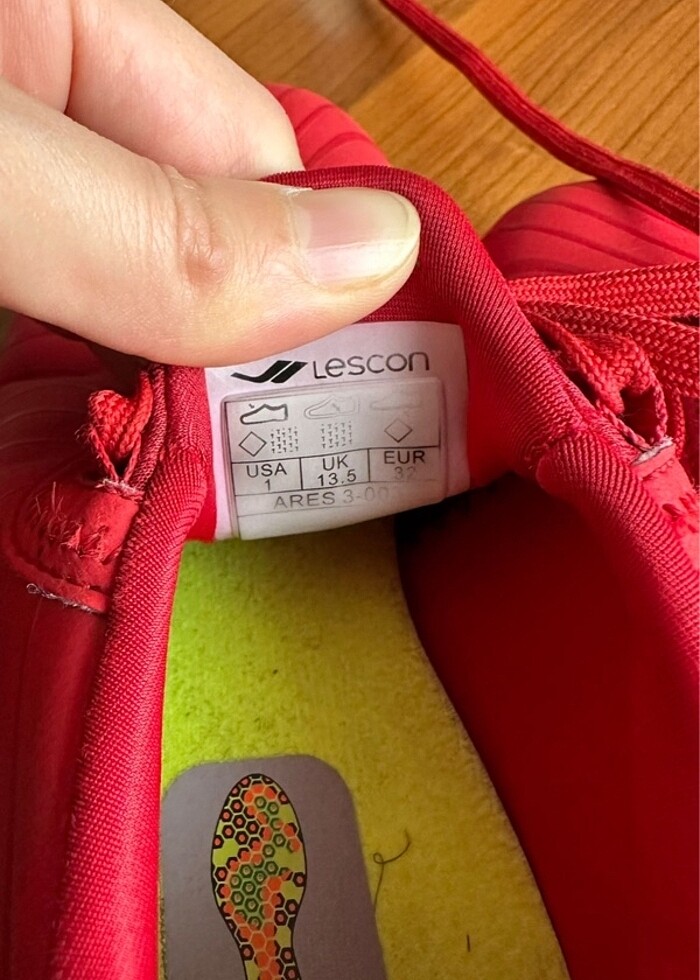 Erkek çocuk halı saha ayakkabıs - Görsel 2