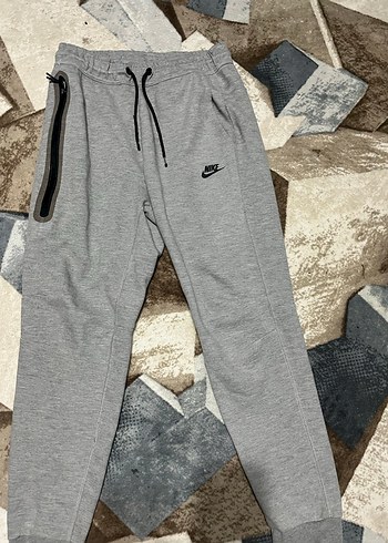 Nike tech gri eşofman altı - Görsel 4