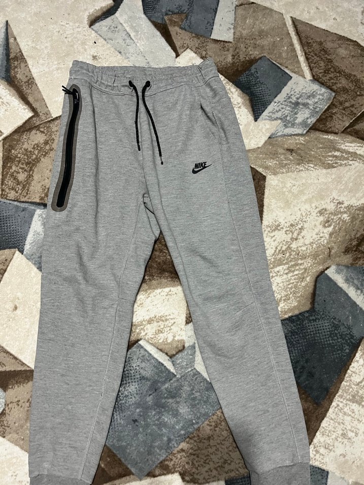 Nike tech gri eşofman altı - Görsel 3