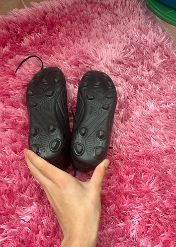 adidas orjinal siyah krampon tekinlerden alınmıştır 35 NUMARA - Görsel 4