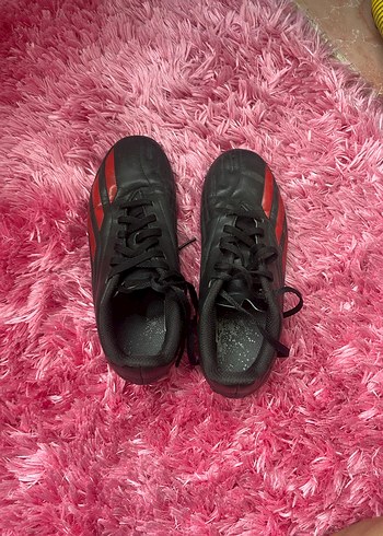 adidas orjinal siyah krampon tekinlerden alınmıştır 35 NUMARA - Görsel 3