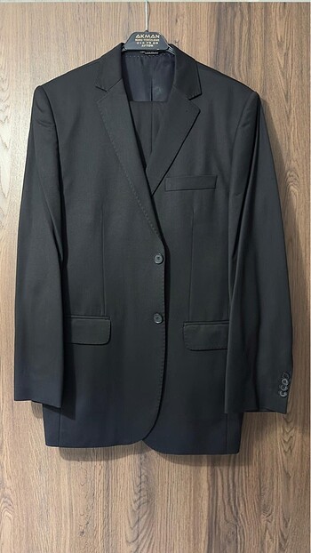 Ds Damat siyah takım elbise
