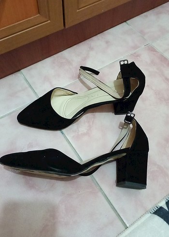 Diğer Siyah Tokalı Stiletto Kadın Topuklu Ayakkabı