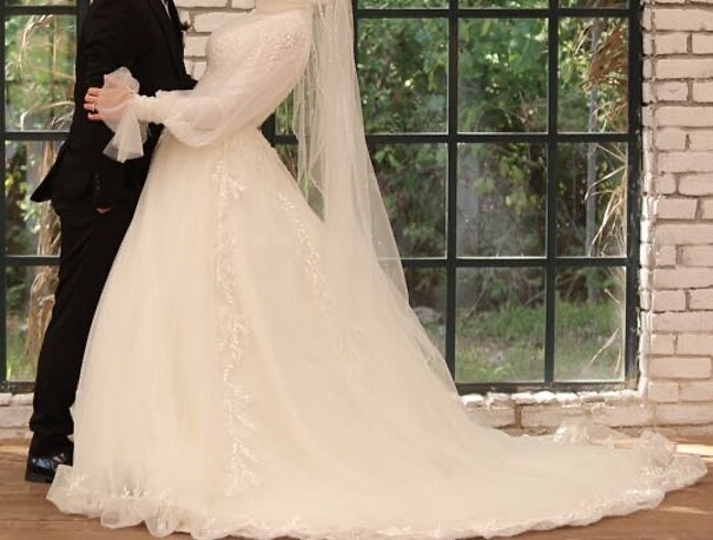 Tesettür Nisanur gelinlik - Görsel 8