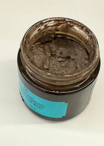 The Body Shop Himalaya Charcoal Arındırıcı Maske 75ml - Görsel 4