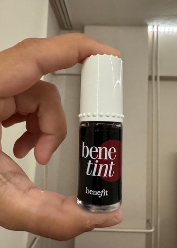 Beden Benefit Bene Tint Dark Cherry Sıvı Allık