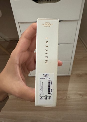 Glossier You/ Muscent 0 ürün - Görsel 3