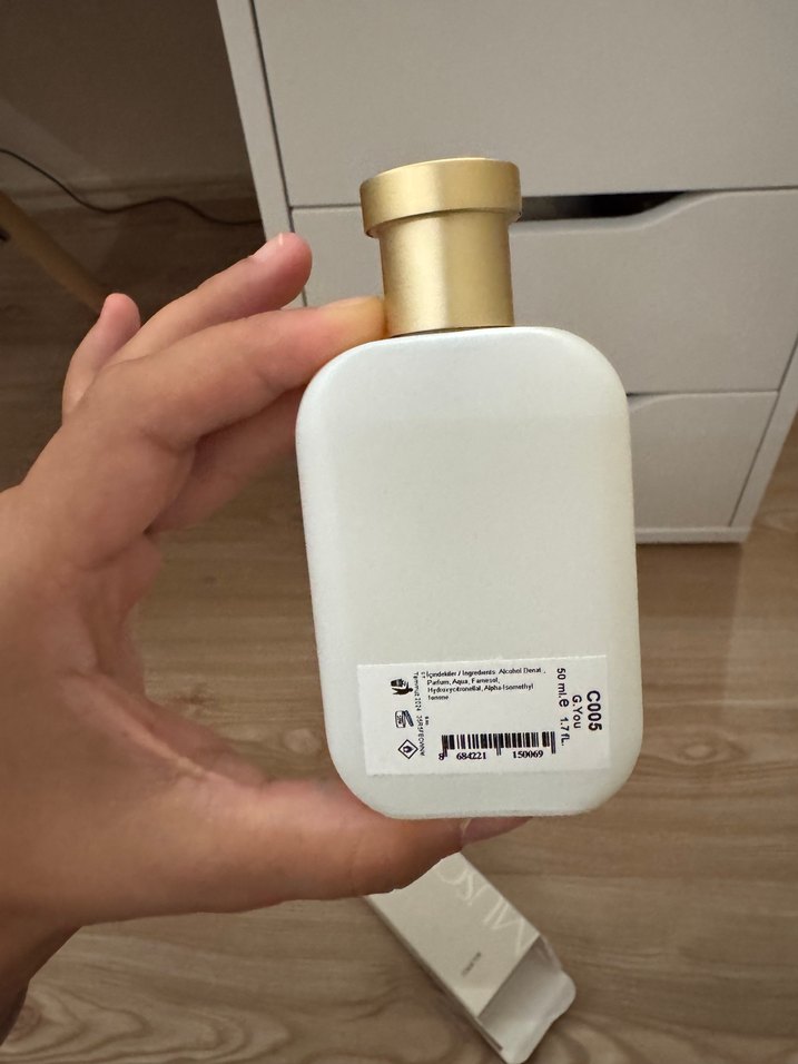 Glossier You/ Muscent 0 ürün - Görsel 4