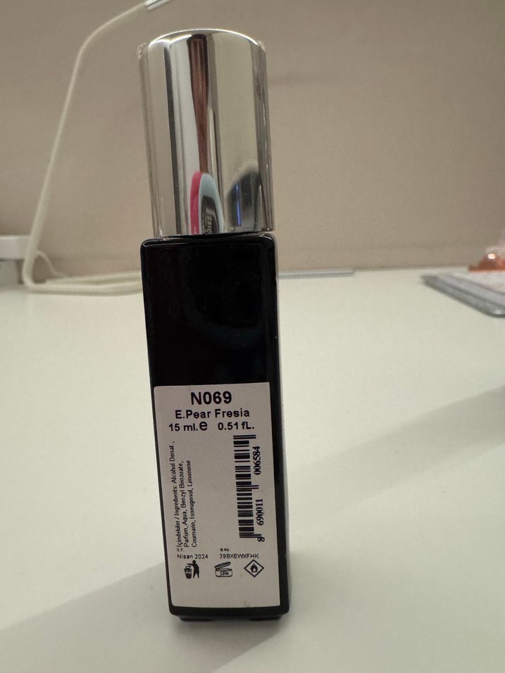 English pear freesia/ muscent n069 15ml - Görsel 2