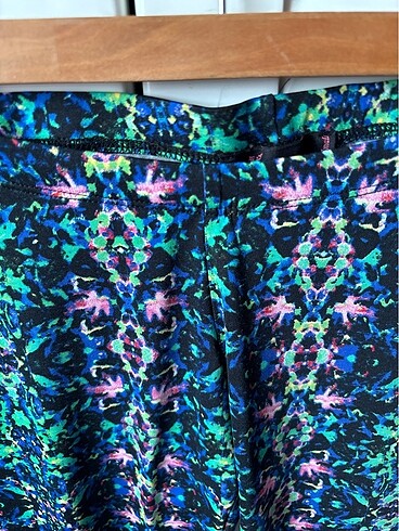 Tayt kadın - Görsel 2