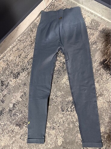 xs Beden Jbrant