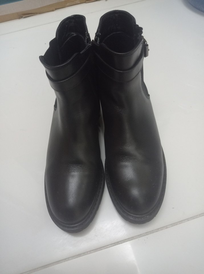 Desa marka siyah Deri Tokalı Kadın Bot - Görsel 3