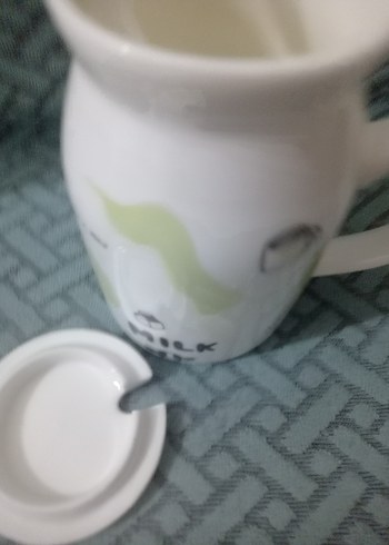 Beyaz porselen Milk Yazılı Kupa - Görsel 3