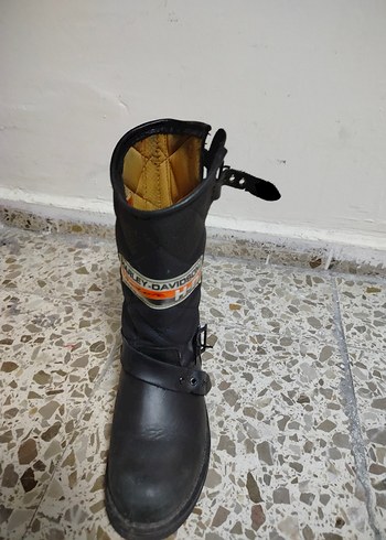 36 Beden Siyah Deri Tokalı Biker Kadın Bot
