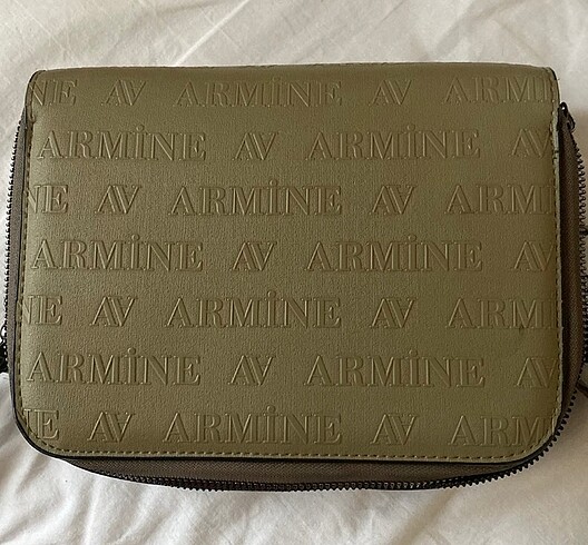 Beden Armine Çanta