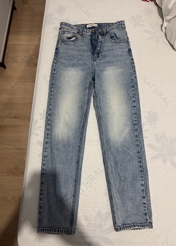 Pull and Bear Acik Mavi Yikamali Duz Paca Jean