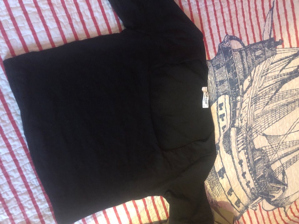 Düğmeli Siyah V Yaka Hamile Tişörtü - Görsel 2