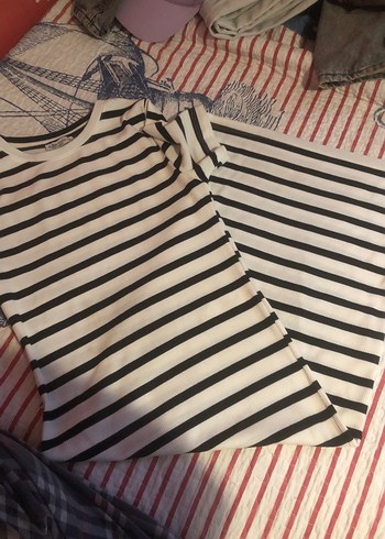 Siyah-Beyaz Çizgili elbise - Görsel 2