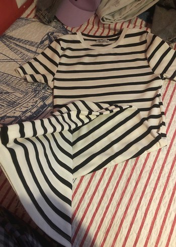 Siyah-Beyaz Çizgili elbise - Görsel 4