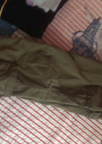 Kadın Haki Kumaş Kemerli Bol Kesim Pantolon - Görsel 3