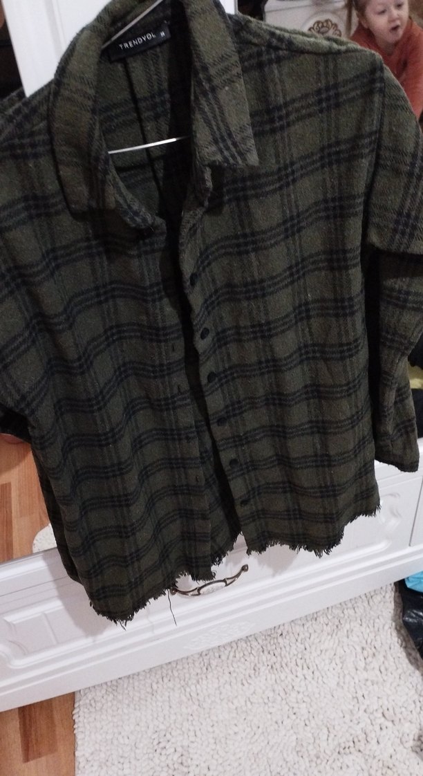 Gri Düğmeli Uzun Kollu Keten Gömlek - Görsel 2