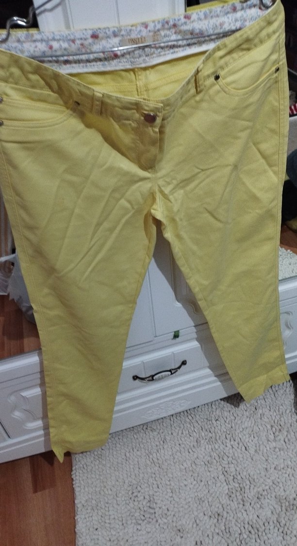 Sarı Kemerli Kadın Keten Pantolon - Görsel 2