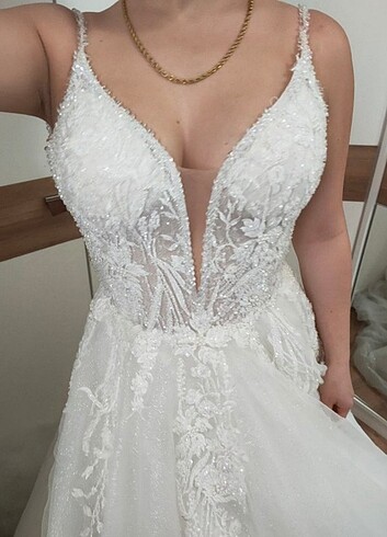Acil Satılık..Nova Sposa V Yaka Özel Dikim Gelinlik
