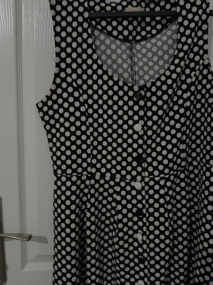 Kadın Siyah Puantiyeli Uzun Elbise - Görsel 2