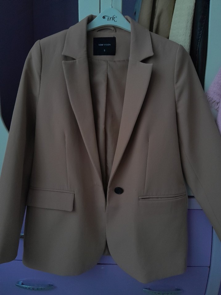 Bej Kadın Düğmeli Ofis Blazeri - Görsel 3