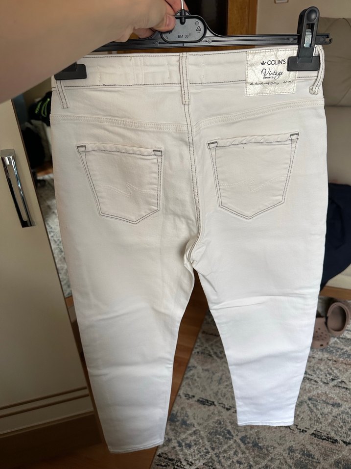 Düğmeli Beyaz Kadın Midi Denim Pantolon - Görsel 2