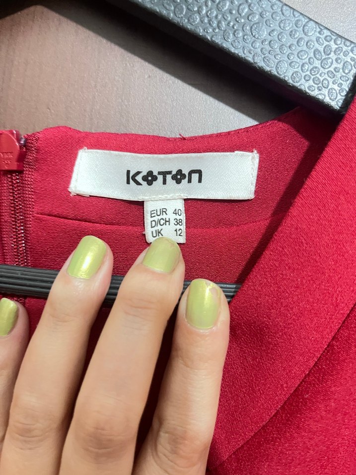 Bordo V Yaka Kemerli Mini Kalem Elbise - Görsel 4