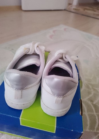 LC Waikiki Beyaz çocuk Spor Ayakkabı Velcro Detaylı