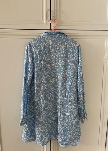 Mavi Uzun Kollu Çiçek Desenli Kadın Gömlek - Görsel 2