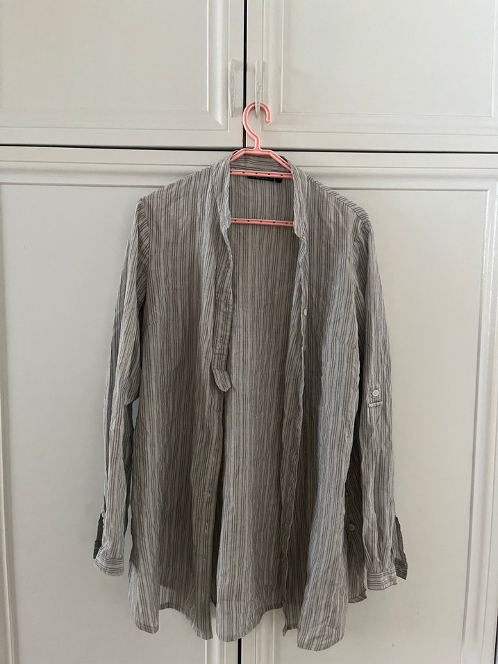 Gri Çizgili Uzun Kollu Kadın Gömlek - Görsel 2