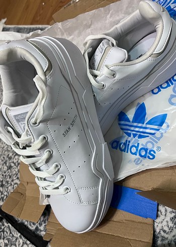 Adidas 40