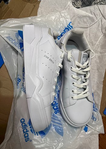 Beyaz Adidas Stan Smith Kadın Spor Ayakkabı - Görsel 3