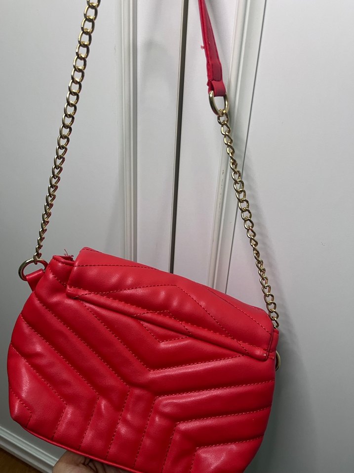Zincir Detaylı Kırmızı Deri Kadın Çanta - Görsel 5