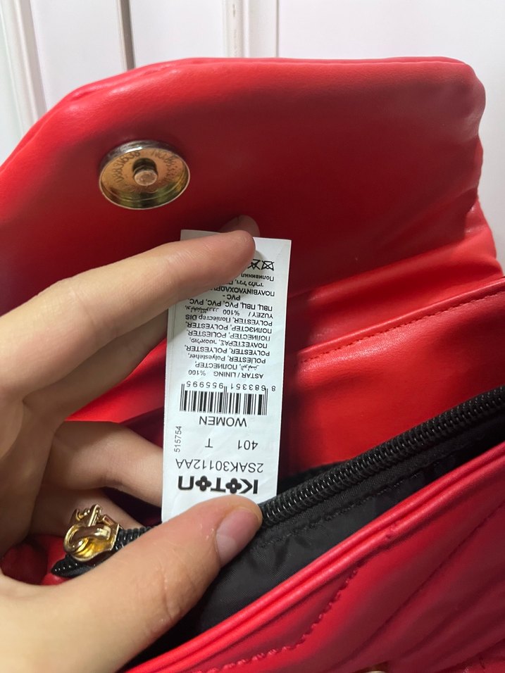 Zincir Detaylı Kırmızı Deri Kadın Çanta - Görsel 4