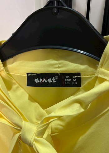 Uzun Kollu Sarı Fırfırlı Keten gömlek - Görsel 3