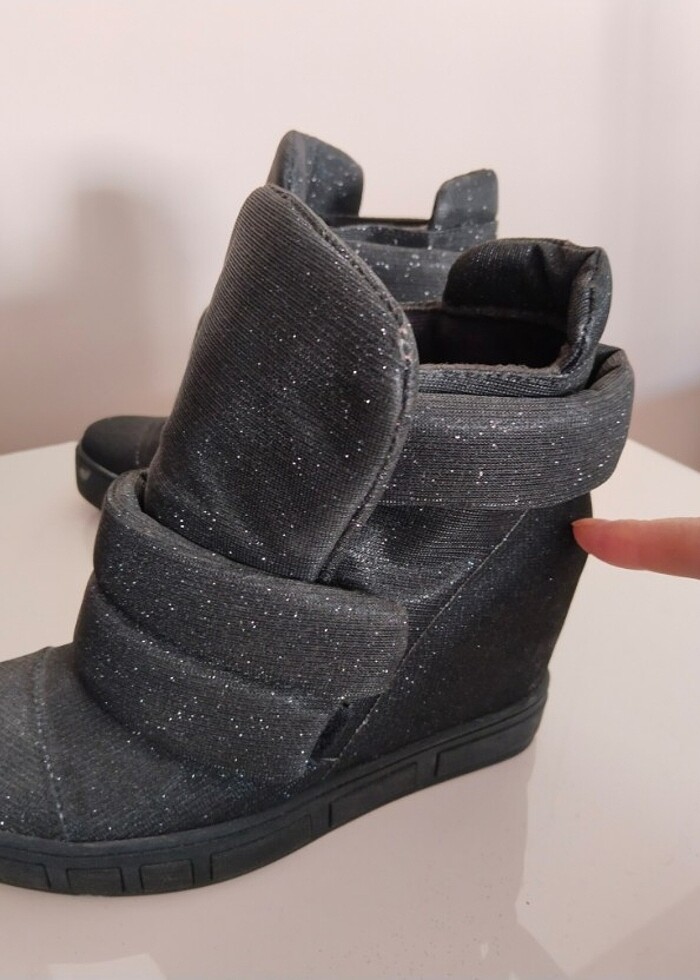 Simli siyah dolgu topuk bot - Görsel 4