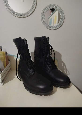 Siyah Bağcıklı Erkek Goth Botları - Görsel 2