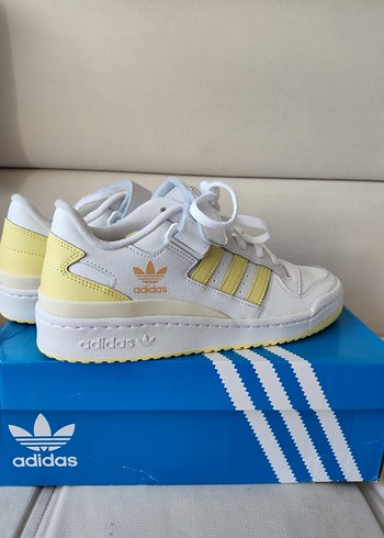 Adidas 40 numara kadın ayakkabı