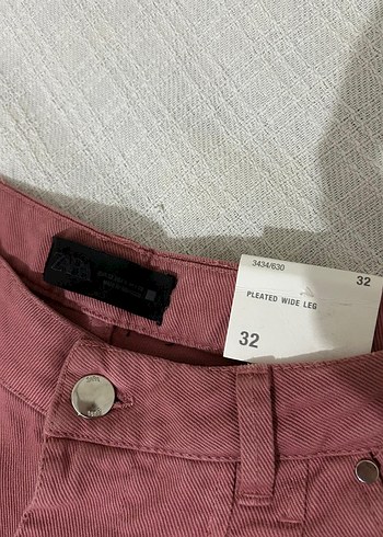 Zara kadın Pileli Geniş Paça  Pantolon - Görsel 3