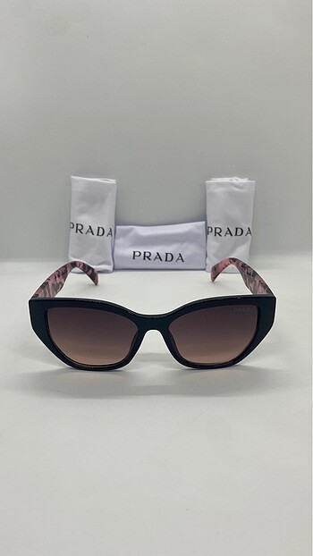 PRADA PEMBE DESENLİ