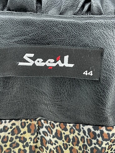 44 Beden siyah Renk Vintage Love Ceket %70 İndirimli.