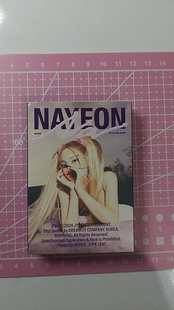 Nayeon na albüm FIYAT SORUN